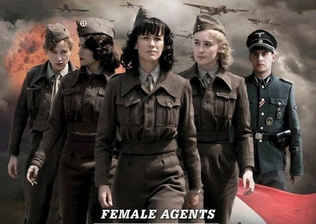 NỮ ĐIỆP VIÊN